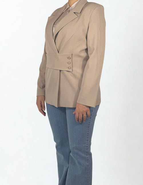 Beiger Blazer mit Goldakzenten