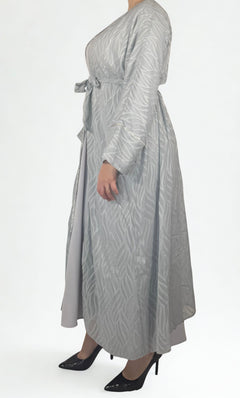 Amira Abaya-Zweiteiler in Hellblau