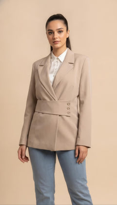 Blazer beige con accenti dorati