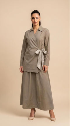Mira Completo in Cotone in Taupe