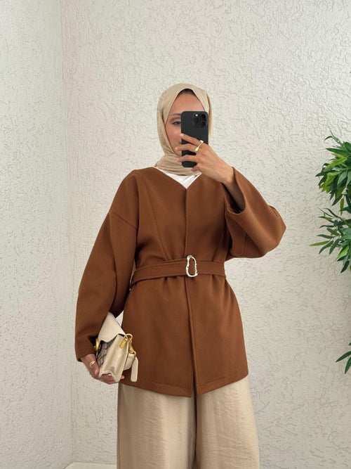 Nisa Jacke mit Gürtel in Braun