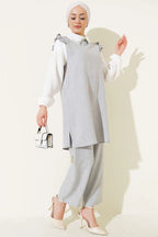 Elegant two-piece suit with jewel decoration