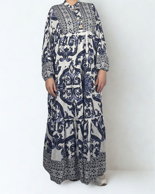 Elegantes Kleid im Matrosenstil