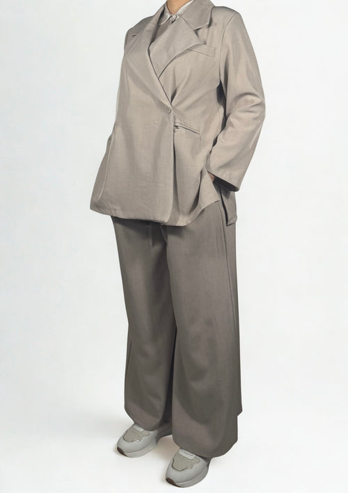 Dalya Zweiteiler in Beige