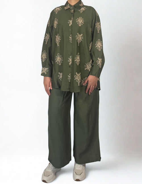 Oriental Zweiteiler in Kakigrün