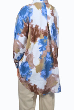 Long-sleeved blouse with abstract print