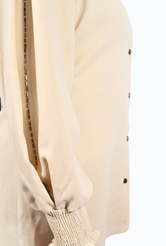 Long blouse with elegant sleeve details