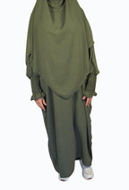Khimar two-piece with details on the sleeves