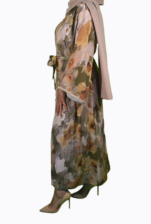 Dress with floral pattern and golden details