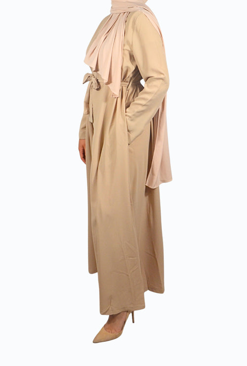 Elegant jumpsuit with skirt effect