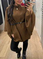 Aurora Jacke mit Gürtel in Dunkelbraun