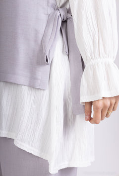 Élise Dreiteiler in Hellgrau