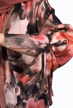 Elegant kimono set with floral pattern