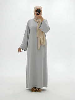 Layla Abaya in Hellgrau